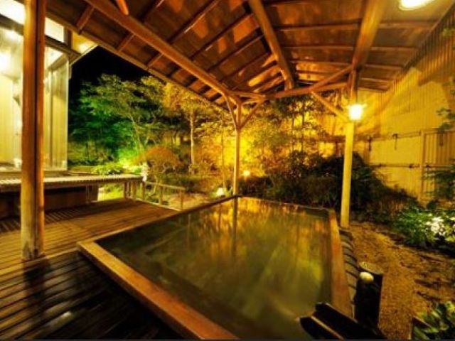 嬉しい館内温泉入浴可★