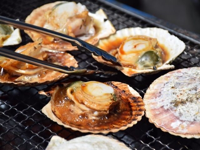 仕事終わりにはBBQも出来るかも？！サロマのホタテは絶品です（＾ｖ＾）