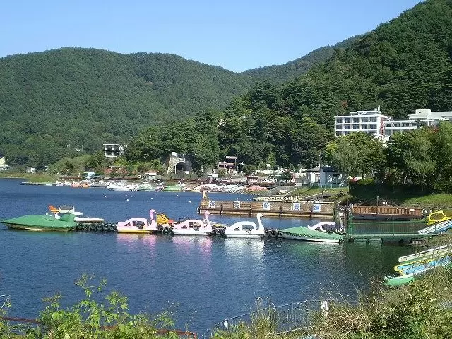 スワンボートも乗れちゃいます！！