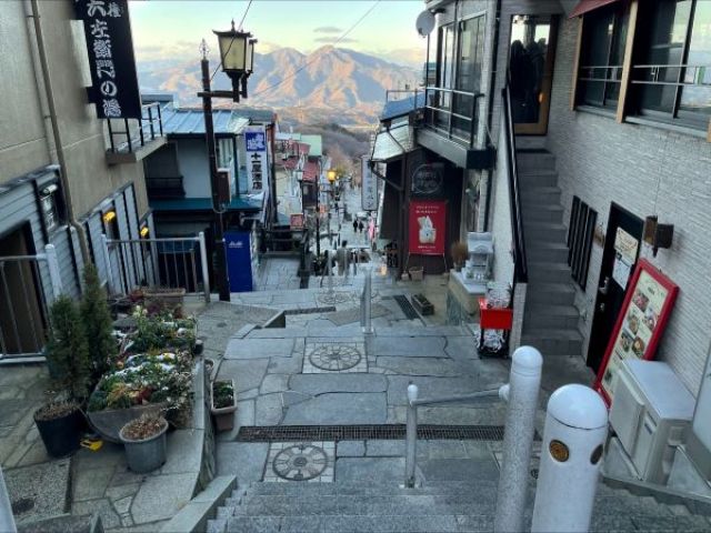 有名な石段街！