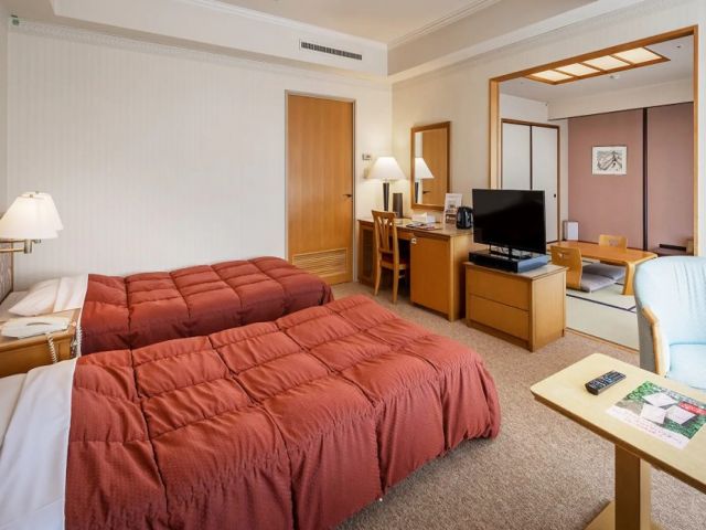 館内清掃のお仕事です！