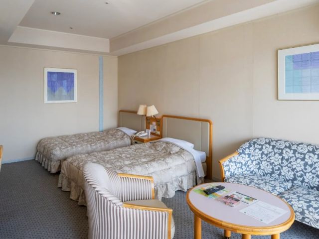 館内清掃のお仕事です！