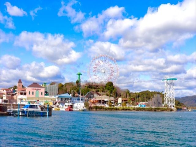 人間関係のよさに自信あり!!
遊園地アトラクションスタッフ！『笑顔』で楽しく過ごせます☆