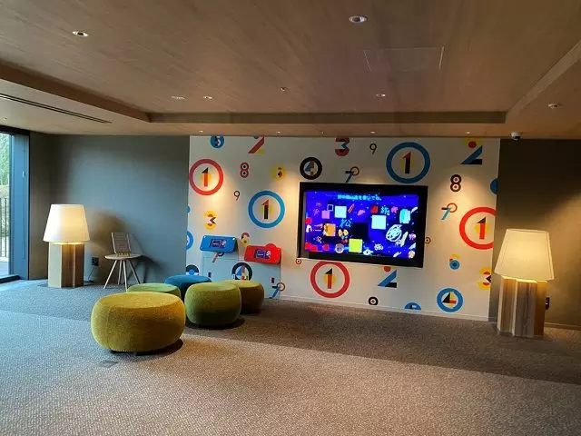 ラウンジ・休憩スペース・キッズスペースも充実♪