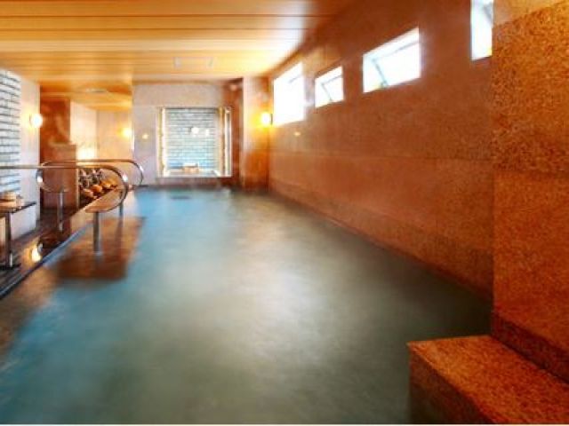 自慢の温泉に入浴可