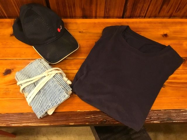 制服です★髪型・髪色自由です♪