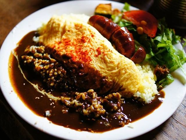 オムカレーに富良野バーガーなど。。。富良野グルメは必見です♪
