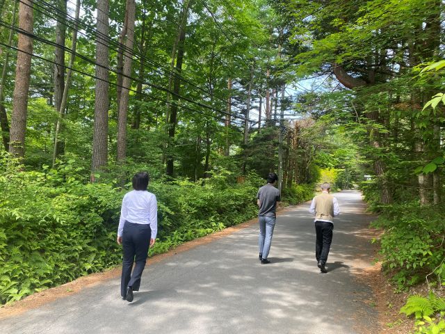 軽井沢は緑も豊なので空気も美味しいです♪