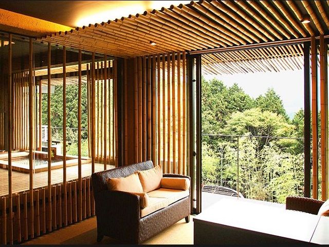 箱根エリアの中でも芦ノ湖にも近く、自然豊かなエリアです。