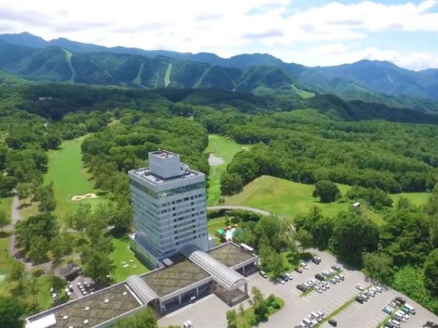 山々に囲まれた、自然が豊かなエリアです。