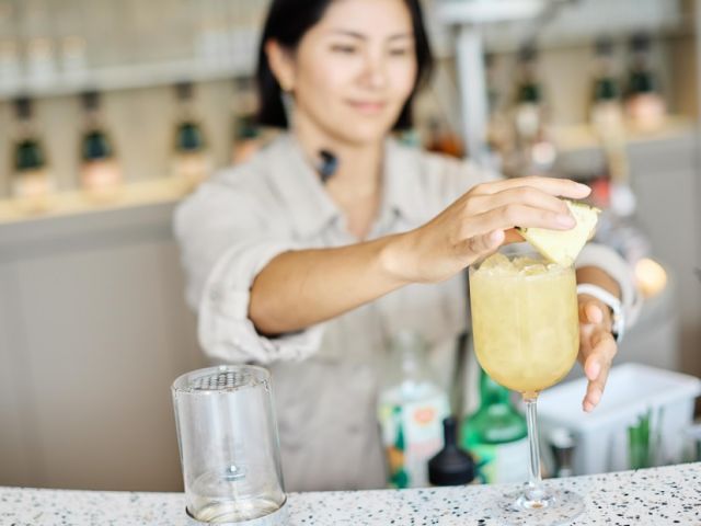 プールクラブをテーマにしたラグジュアリーホテル！！