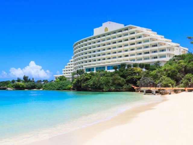 沖縄県恩納村は観光地として特化したエリア！
うちなーライフを満喫しましょう♪