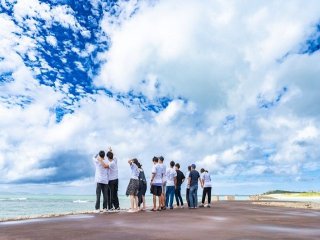 ラグジュアリーホテルで経験を積もうっ♪海外の観光客がたくさん訪れるグローバルな職場です！