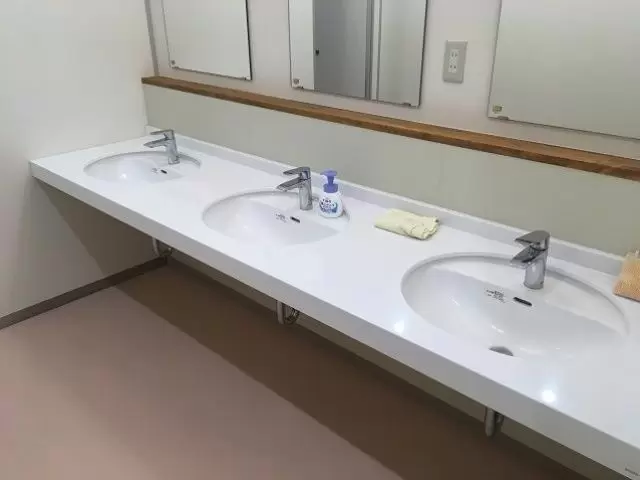 ［寮内②］水回りもこんなにきれい～!!清潔感のある寮なので安心して過ごせます!!