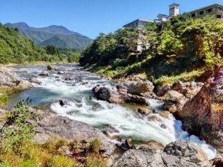 《新着》Wi-Fi完備の完全個室寮×温泉入れます！鬼怒川も旅館で仲居のお仕事♪