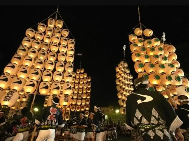 夏にはお祭りもあります♪