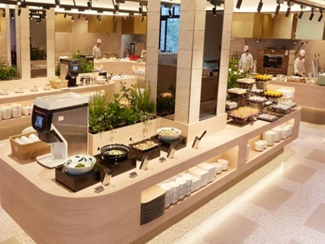 リニューアルオープンしたてなのでレストランも綺麗です！