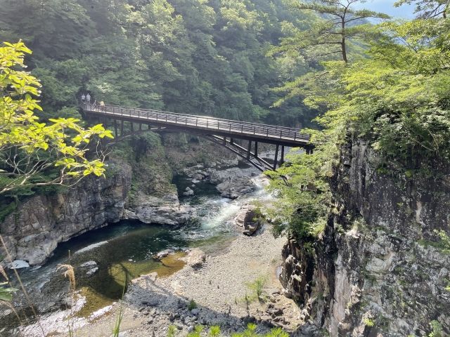 お休みの日はぜひ観光も楽しんでください♪