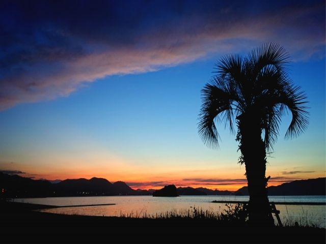 夕日もとってもすてきですよね☆