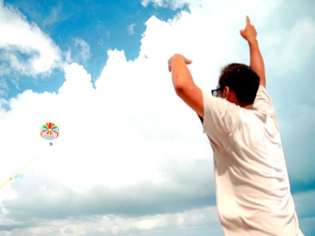 石垣島でのパラセーリングのお仕事です♪