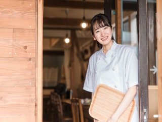 【高時給】お洒落なイタリアンでホールのお仕事です！