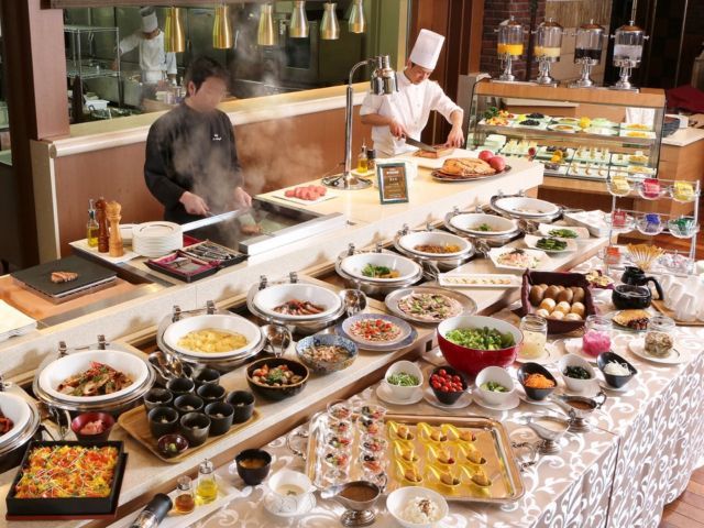 バイキング会場や宴会場でのお仕事をお願いします♪