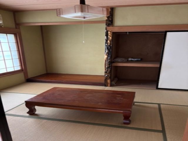 落ち着いた雰囲気の寮！築浅ではないですが、すごくきれいです♪