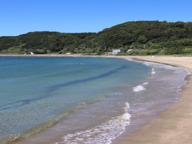 近くに海水浴場がございます♪