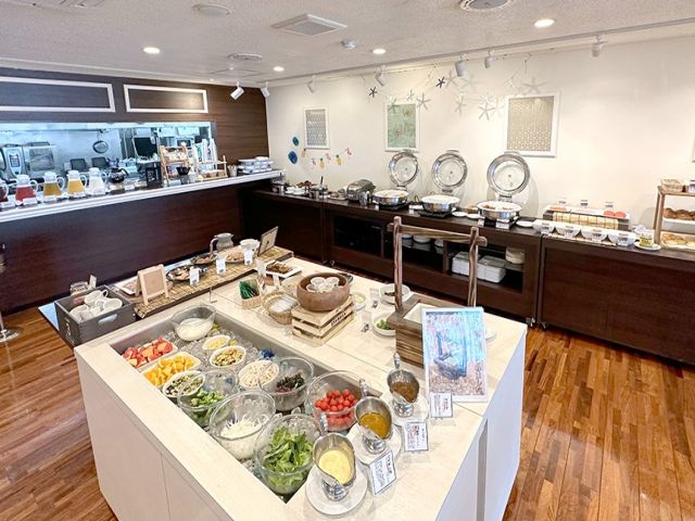 朝はバイキング！