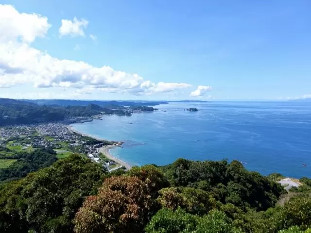 海沿いのロケーションでの勤務！！