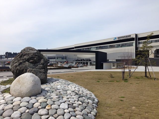 ～多くの従業員も勤務していて安心環境～
丁寧に教えていただける職場です。