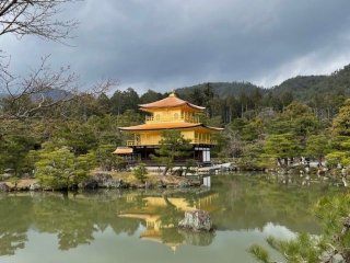 【京都×館内寮】海外のお客様の多い旅館で接客のお仕事！