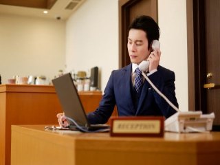《客室寮×高時給！》きれいなホテルで生活しながらがっつり稼いでみませんか？