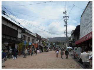 避暑地として人気の軽井沢でのお仕事です★アットホームな職場です!!