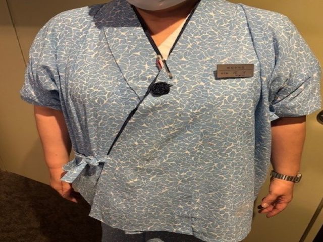 制服は二部式です♪