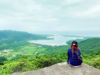 ★実働6時間・ダブルワークOK★石垣島北部のカフェでのお仕事！寮は市街地なので生活環境◎！