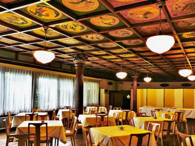 ホテル内レストラン★