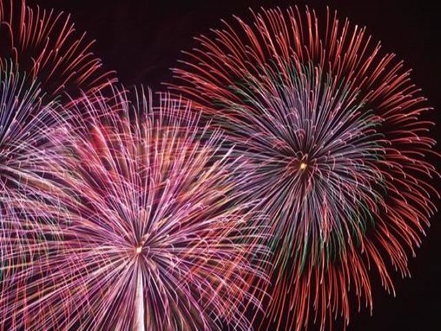 この時期は毎日花火があがります♪