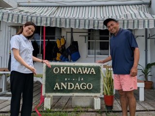 【西海岸エリア】沖縄本島でも人気の観光地で青の洞窟ツアー！ガイド補助のお仕事♪