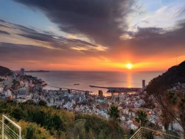 ◇伊東駅から熱海までは電車で30分。お休みの日には観光も楽しんで下さい◇