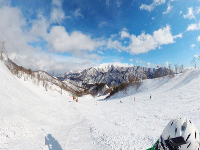 目の前のスキー場で目一杯滑っちゃおう！
