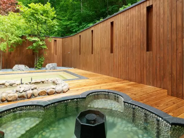 泉質自慢の昆布温泉♪