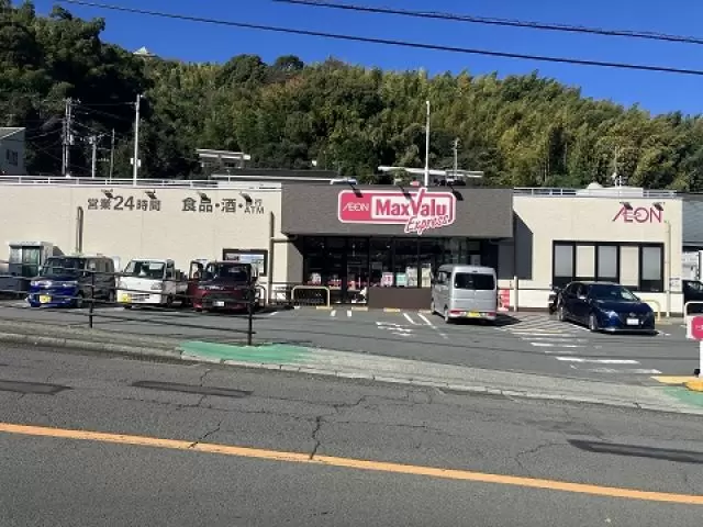 寮周辺も生活環境がしっかり整っており、
非常に便利なエリアです。