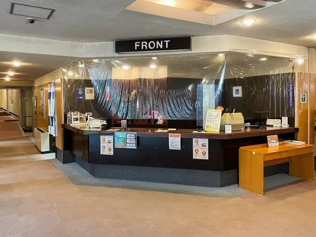 フロント経験はなくても相談ください!