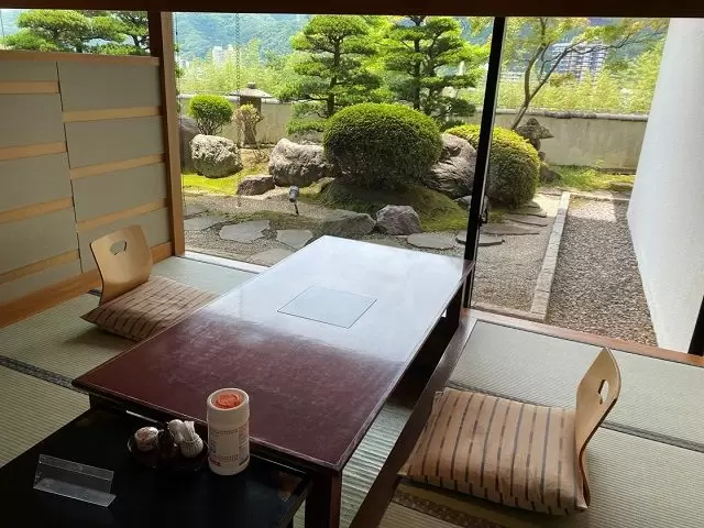 素敵な庭園を臨むレストラン★