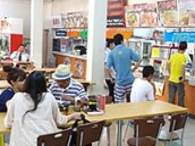 週末を中心に大賑わいとなります！