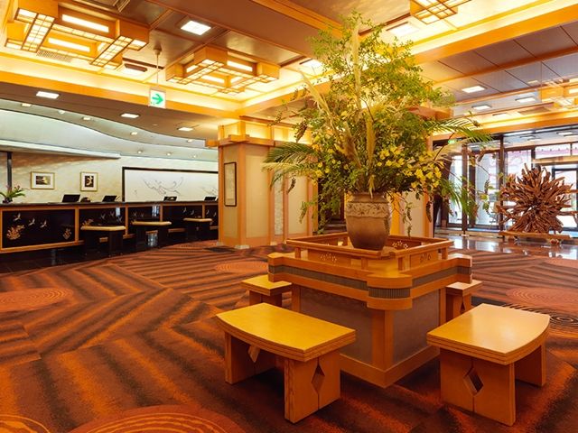 阿寒湖温泉の屈指の人気ホテルのフロントで働けます♪