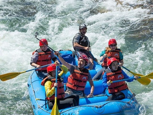 ニセコの大自然を満喫できる！
