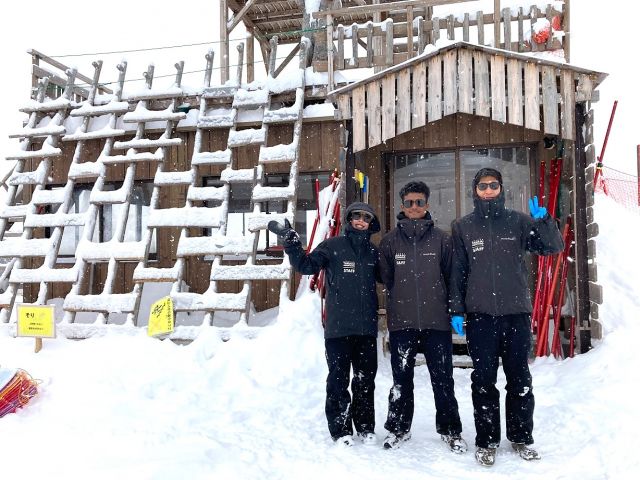 中抜け中も滑れる！ボート、スキー好きに最高な環境です♪