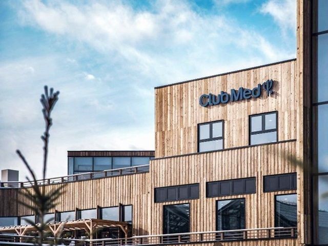 豪華施設満載の外資系ホテル☆スタッフは9割以上が外国人です♪